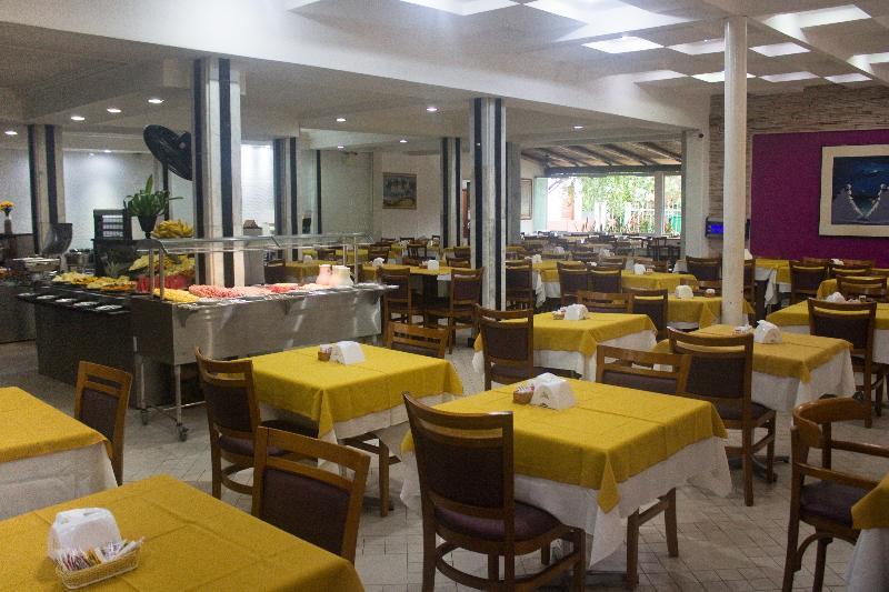 Ramada By Wyndham Porto Seguro Praia Exterior photo